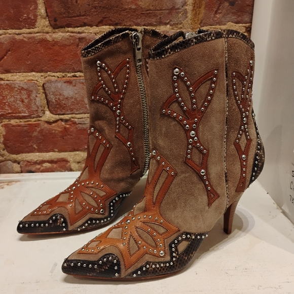 Donald J. Pliner Tonto Suede/Lizard  Studded Boot Size 8.5 NWOB